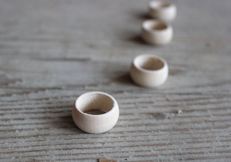 DIY Wood Ring
 Unfinished Wood Ring DIY Jewelry set of 5 Wood Rings