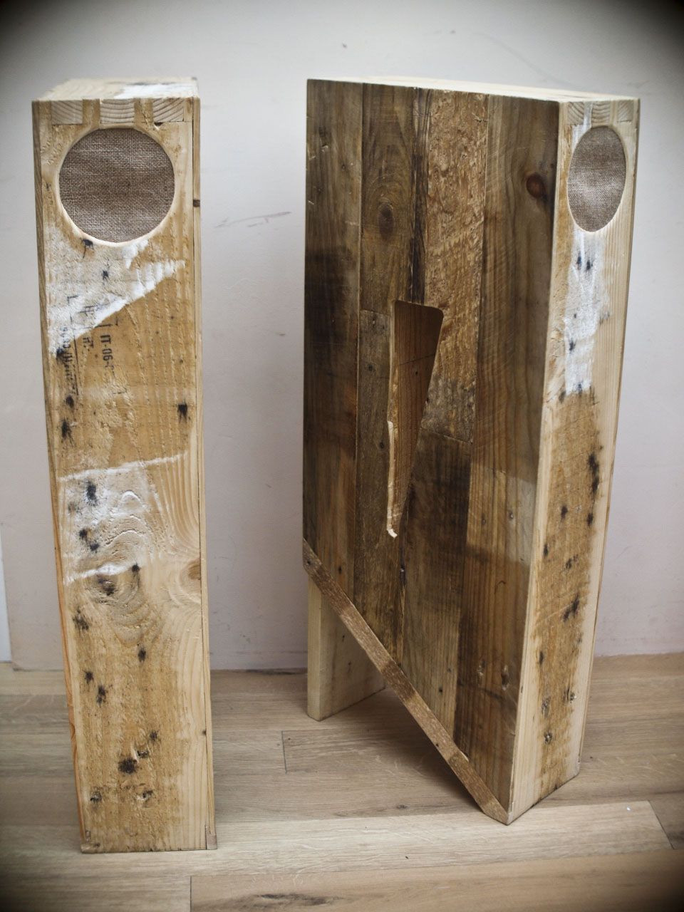 DIY Wood Speaker Stands
 Rustic Speakers Teardrop metal grill