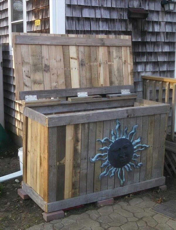 DIY Wood Trash Can
 DIY Wooden Pallet Trash Can Holder – Ideas with Pallets