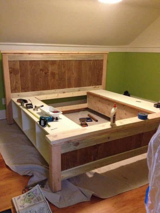 DIY Wooden Bed Frame With Storage
 DIY Storage Bed Ideas for Small Places