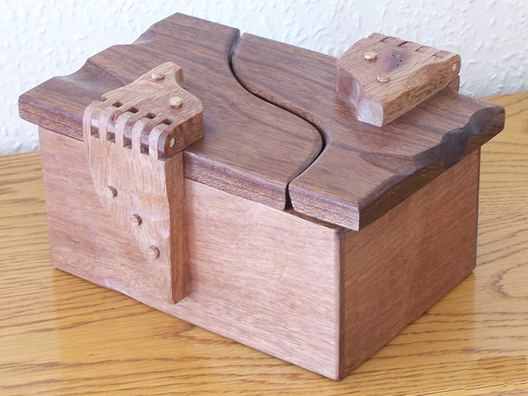 DIY Wooden Box With Hinged Lid
 February 2012 Yand Project