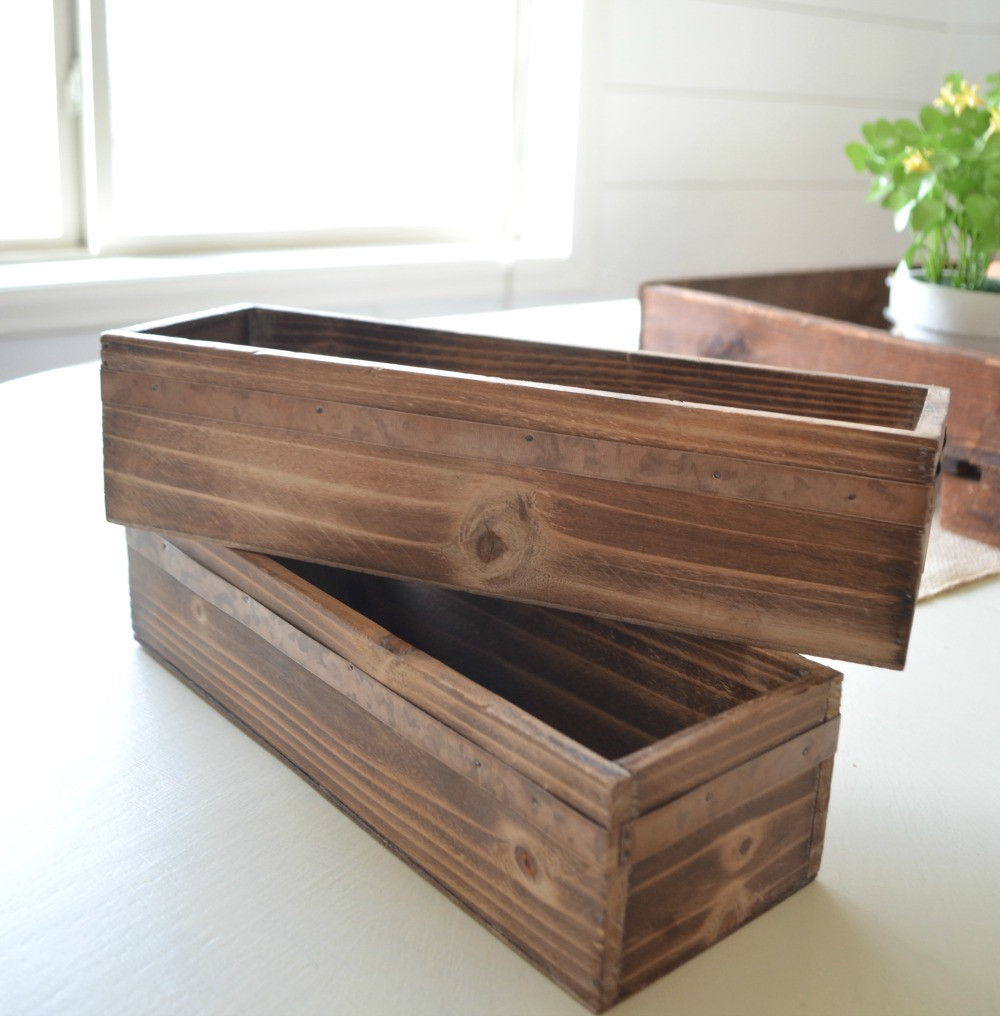 DIY Wooden Boxes
 DIY Wooden Wall Planter Little Vintage Nest