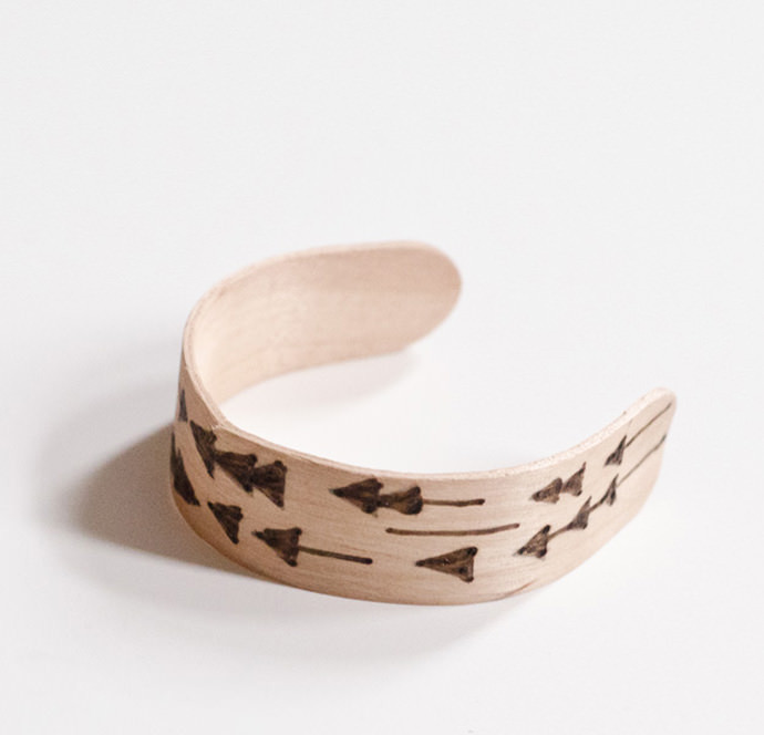 DIY Wooden Bracelet
 6 Ways To Burn Wood