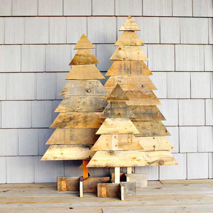 DIY Wooden Christmas Yard Decorations
 Dazzling DIY Outdoor Christmas Decorations