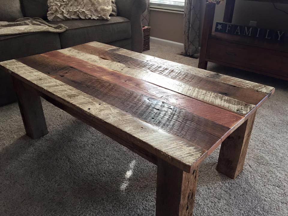 DIY Wooden Coffee Table
 DIY Reclaimed Barn Wood Coffee table
