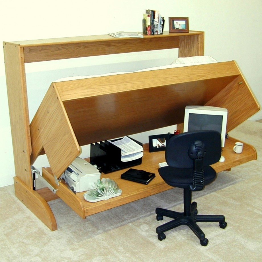 DIY Wooden Computer Desk
 DIY puter Desk Ideas to Inspire You