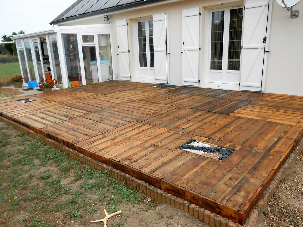 DIY Wooden Decks
 DIY Step by Step Wood Pallets Garden Terrace