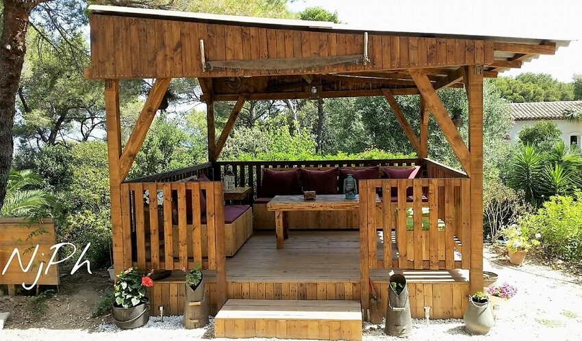 DIY Wooden Gazebo
 DIY Wood Pallet Garden Gazebo Deck with Furniture