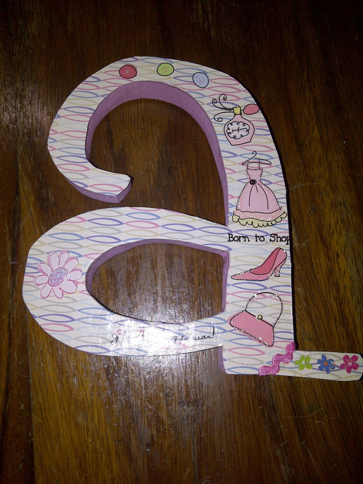 DIY Wooden Letter
 Lucky Girl DIY Decorate Wooden Letters Part II