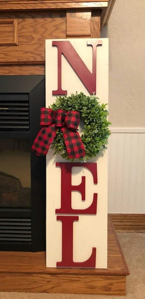 DIY Wooden Plaques
 20 Unique DIY Wooden Signs For Christmas Decorating DIY