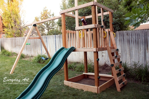 DIY Wooden Swings
 Everyday Art DIY Wooden Swing Set