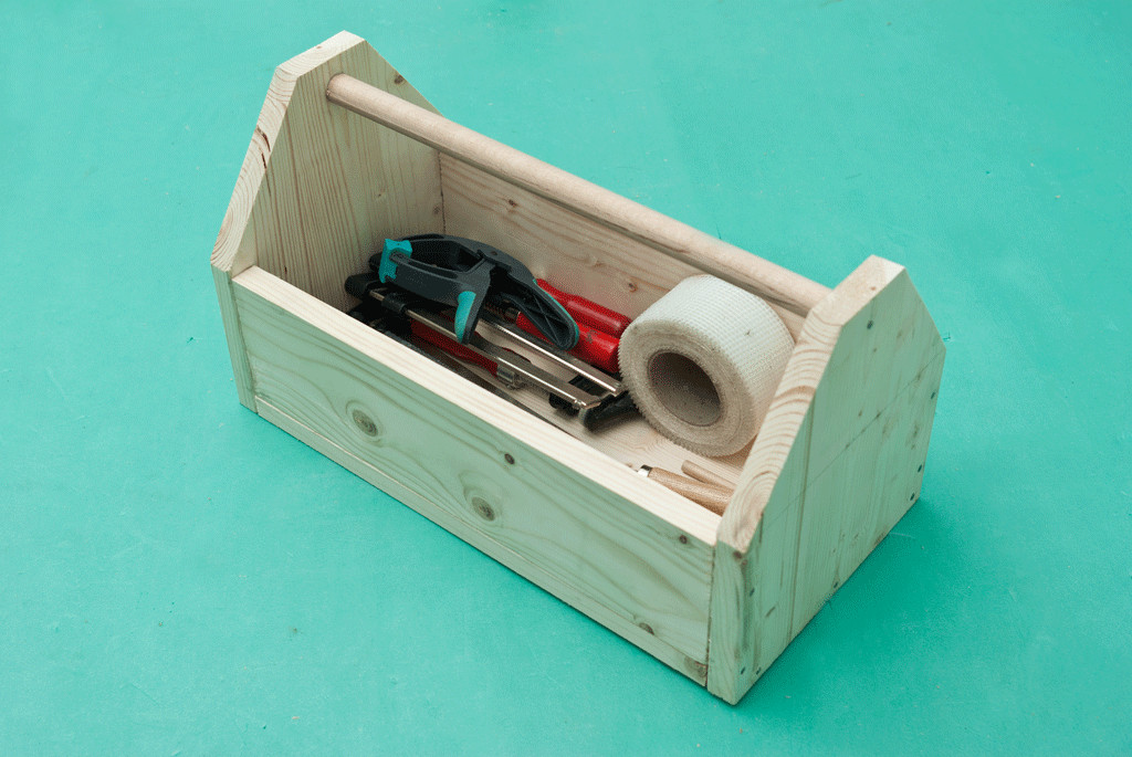 DIY Wooden Tool Chest
 How to make a wooden tool box
