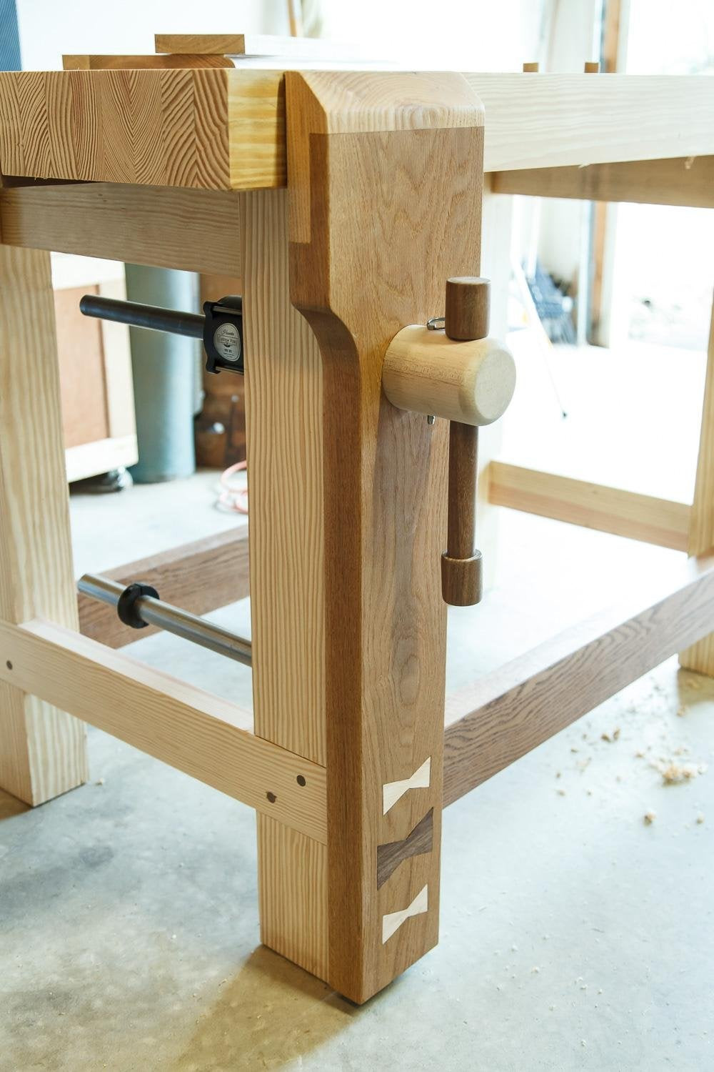 DIY Woodworking Vise
 New Leg Vise with a twist actually a slide woodworking