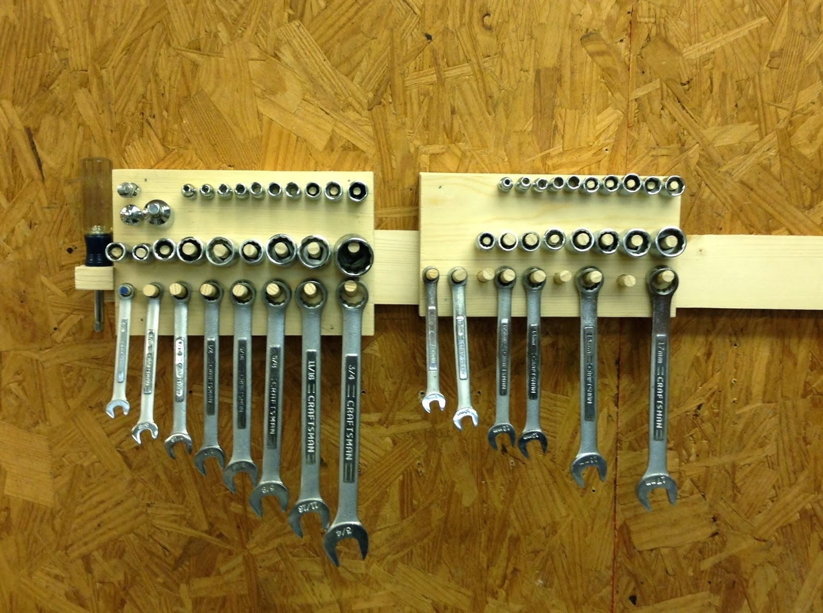 DIY Wrench Organizer
 Wilker Do s DIY Storage for Hand Tools