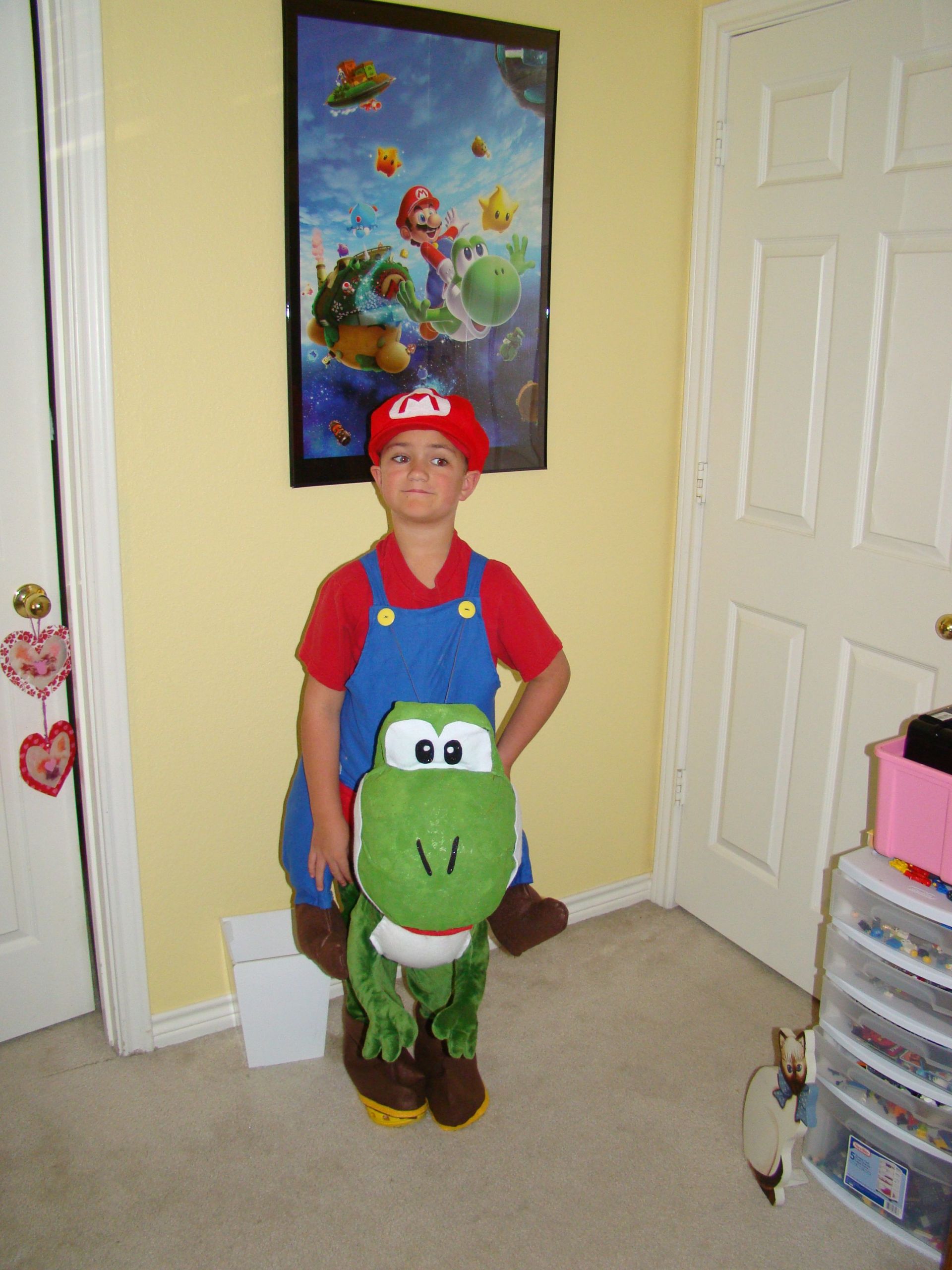 DIY Yoshi Costume
 Mario riding Yoshi costume