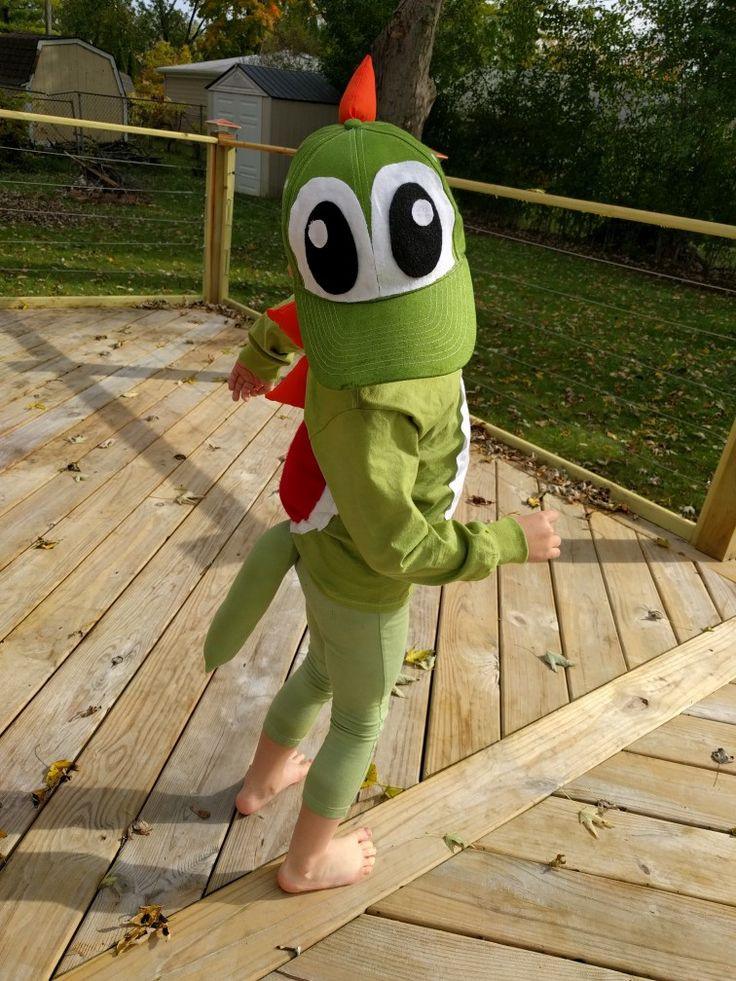 DIY Yoshi Costume
 Best 25 Yoshi costume ideas on Pinterest