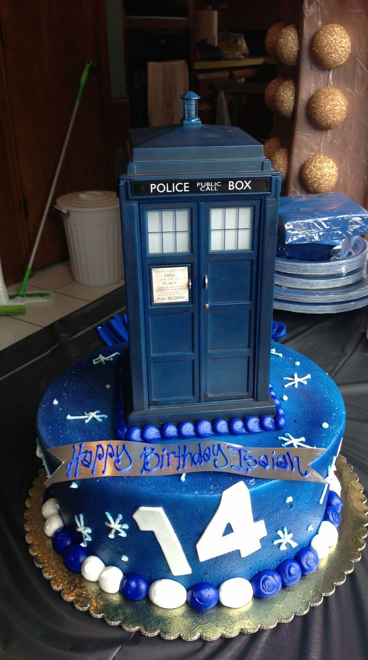 Doctor Who Birthday Cake
 56 best images about Amazing Cakes on Pinterest