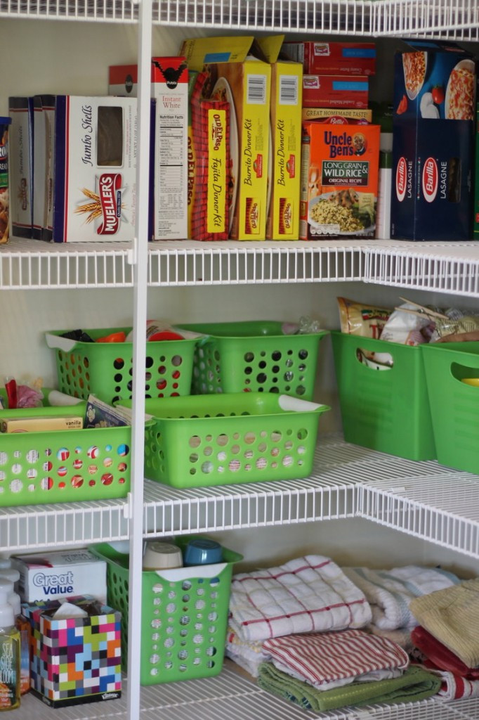 Dollar Store DIY Organization
 15 Genius DIY Dollar Store Storage Bin Organization Ideas