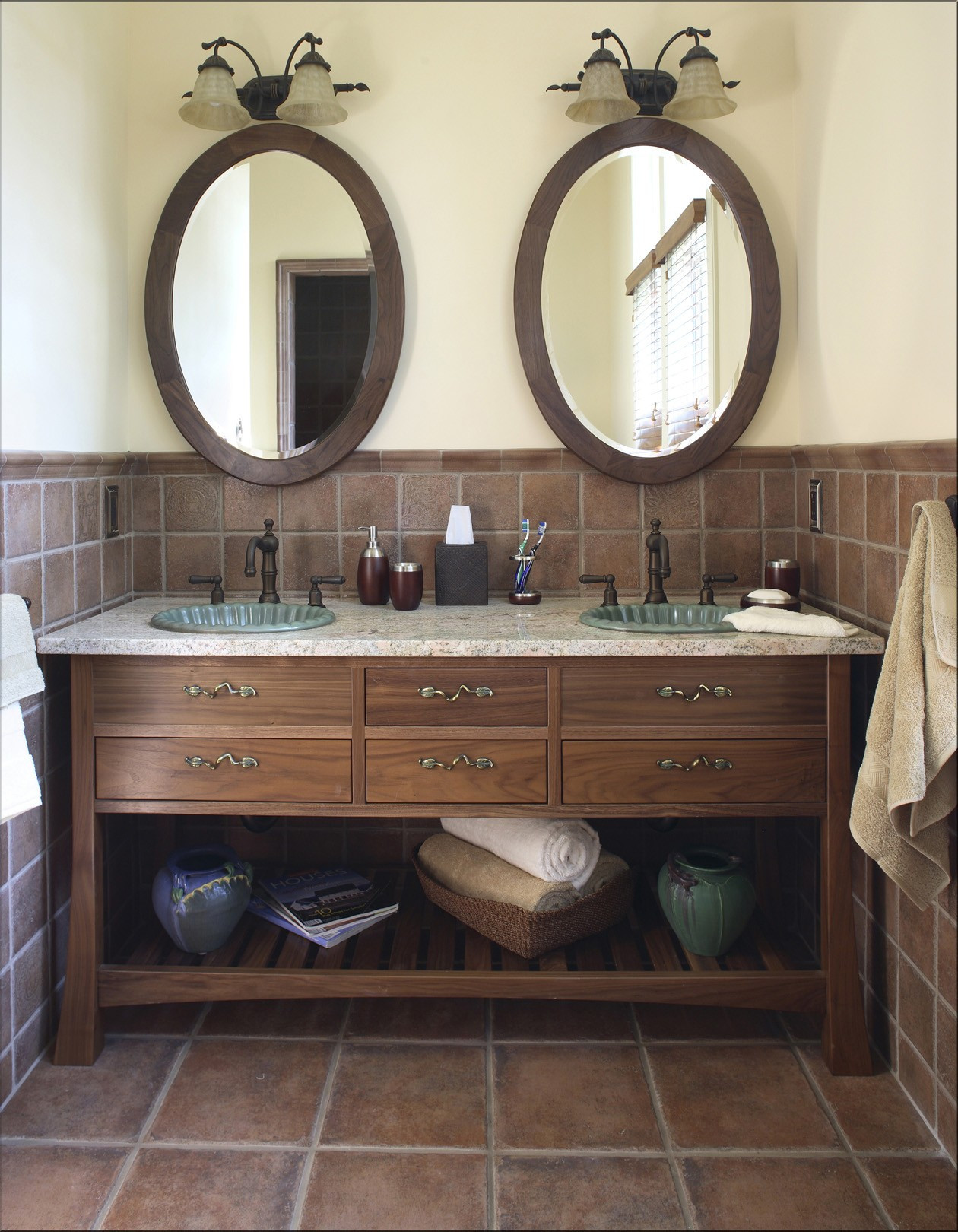 Double Vanity Mirrors For Bathroom
 The Best Wall Mirror Design for Your Bathroom in Elegant