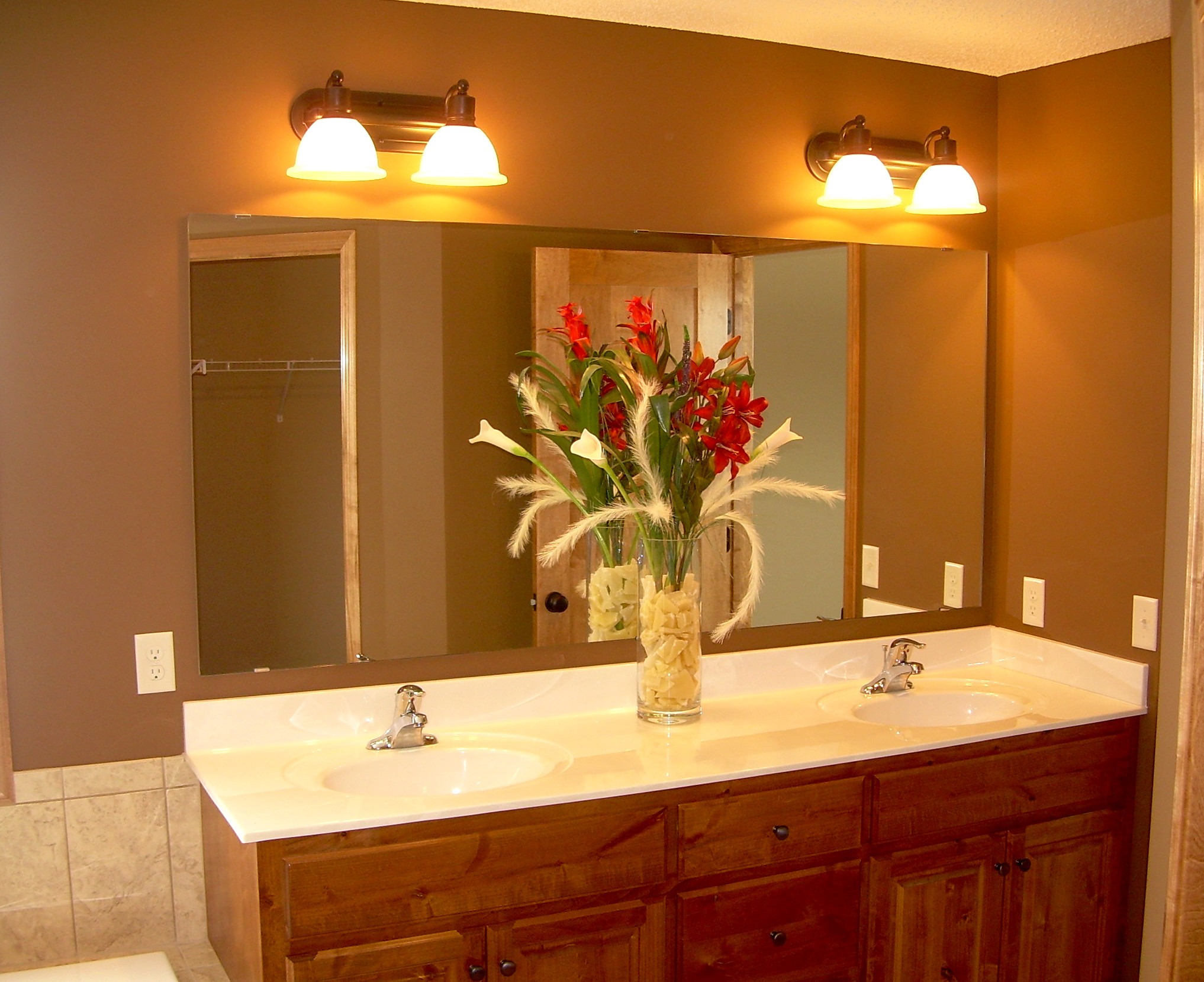 Double Vanity Mirrors For Bathroom
 How To Choose The Best Bathroom Mirrors