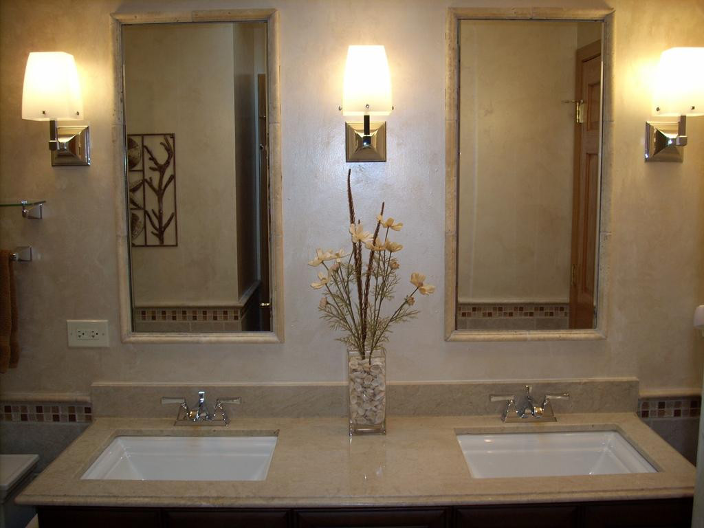Double Vanity Mirrors For Bathroom
 Decorative Bathroom Vanity Mirrors in Elegant Bathroom