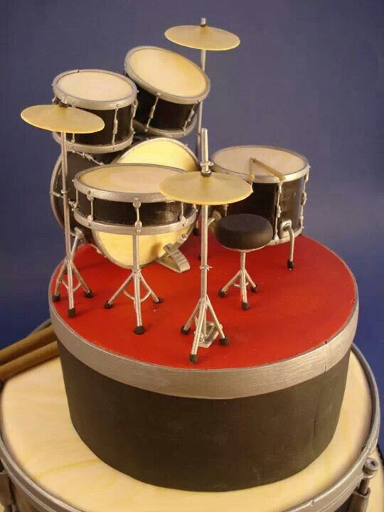 Drum Birthday Cake
 Drum Birthday Cakes