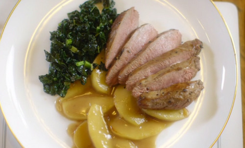 Duck Sauce Recipe With Applesauce
 Mary Berry pan fried breast of duck with apple sauce and