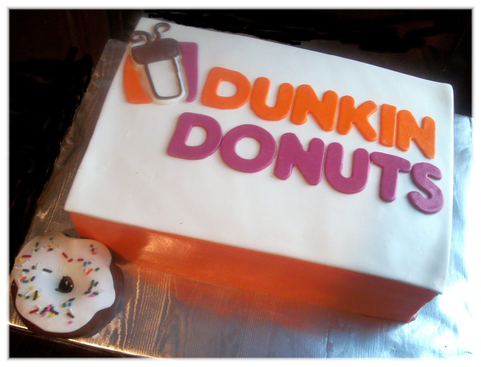 Dunkin Donuts Birthday Cake
 Dunkin Donuts inspireDD cake