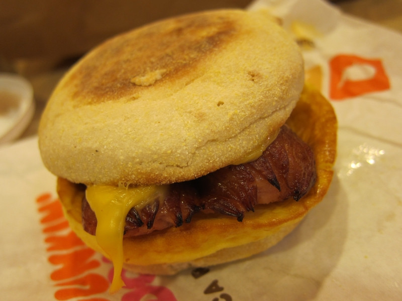 Dunkin Donuts Turkey Sausage Flatbread Sandwich
 how many calories in a sausage sandwich
