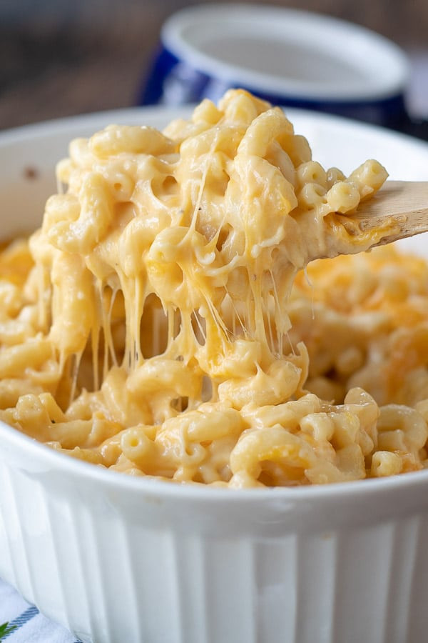 Easy Baked Macaroni And Cheese With Velveeta
 Velveeta Mac and Cheese