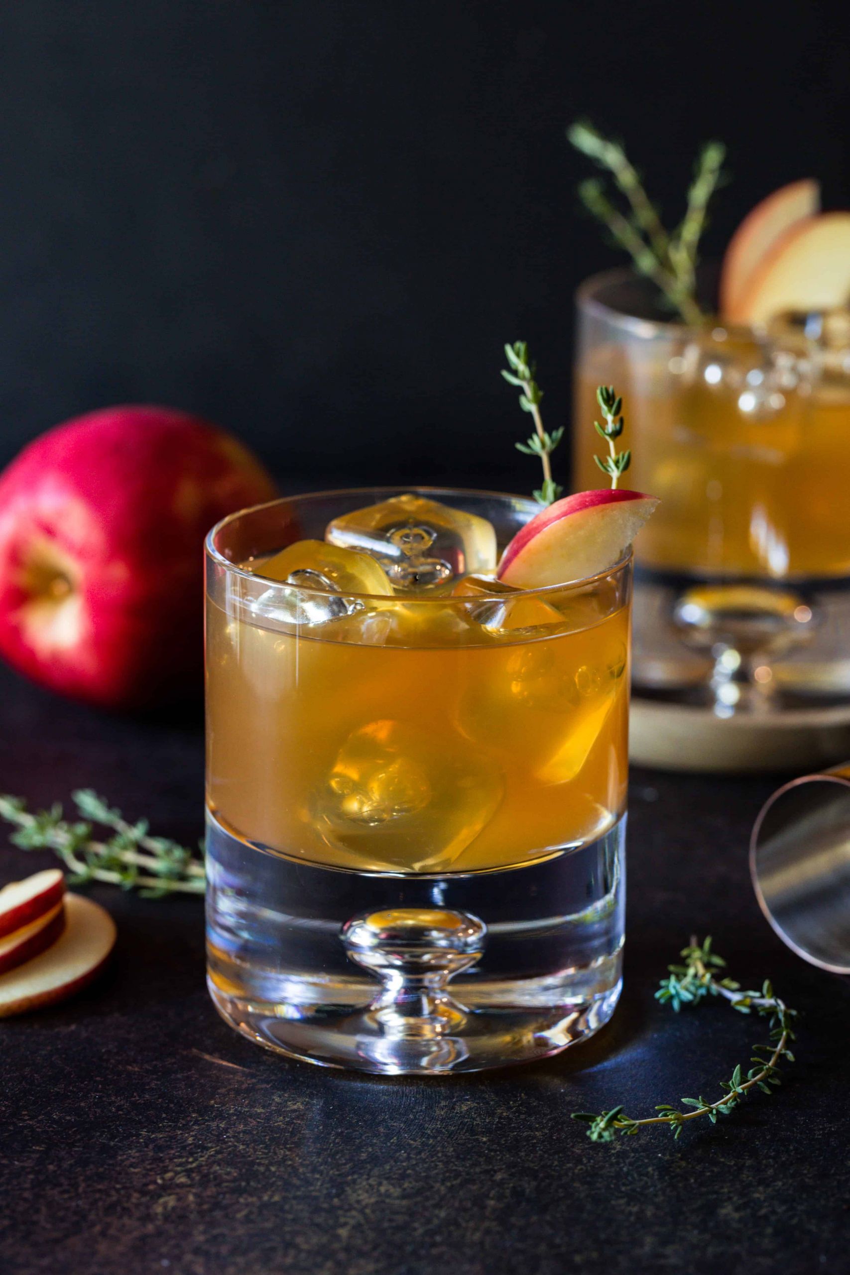 Easy Bourbon Drinks
 Easy Bourbon Apple Cider Cocktails recipe Garnish with Lemon