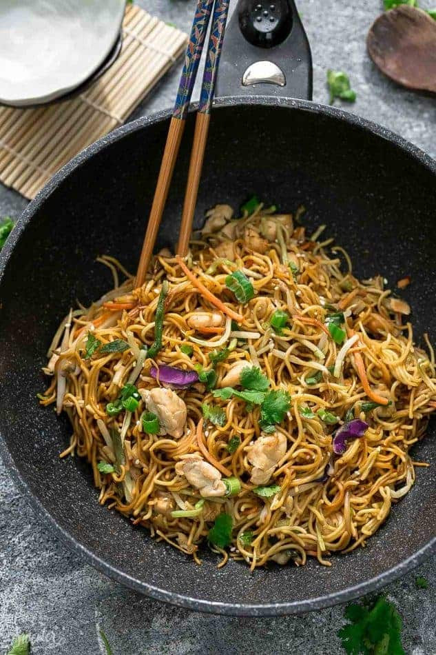 Easy Chinese Noodle Recipes
 Chicken Chow Mein Noodles The BEST Easy e Pot
