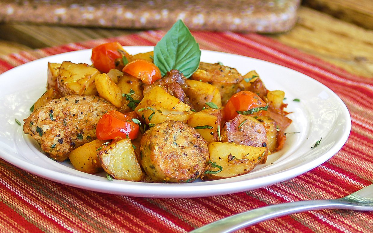 Easy Italian Sausage Recipes
 Easy e Skillet Meal Hearty Italian Sausage and Potatoes