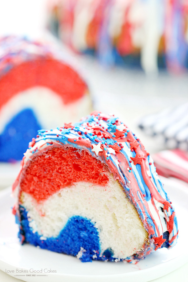 Easy July 4 Desserts
 20 red white and blue desserts for the Fourth of July