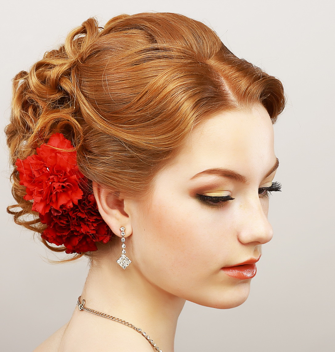 Easy Prom Hairstyles Updos
 16 Easy Prom Hairstyles for Short and Medium Length Hair
