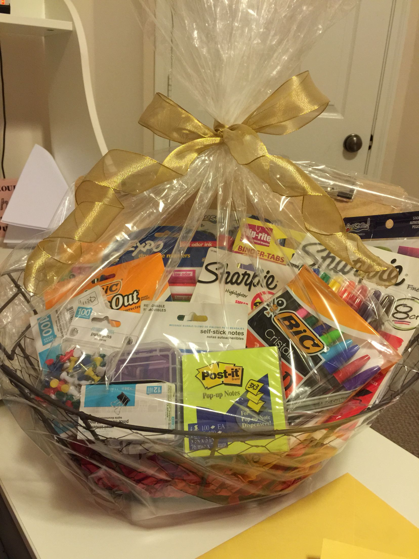 Employee Gift Basket Ideas
 Gift Baskets Ideas For Employees – Gift Ftempo