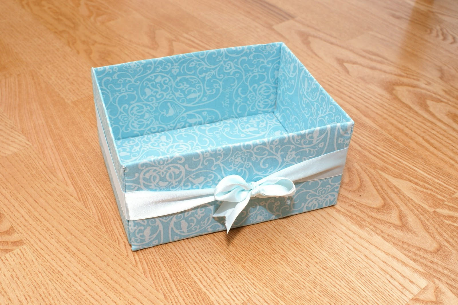 Fabric Box DIY
 The Cozy Condo DIY Fabric Box