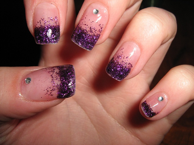 Fade Glitter Nails
 Diamond Glitter Fade Nail Art Gallery