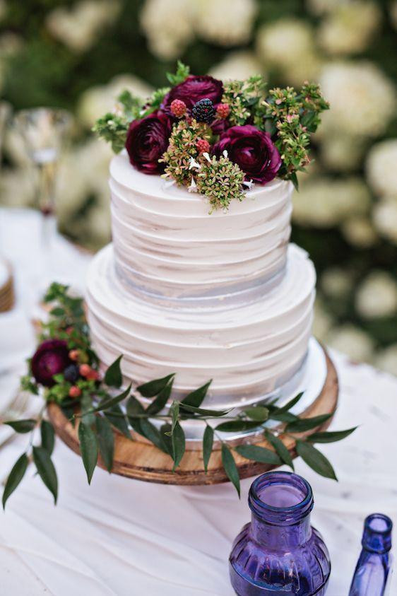 Fall Wedding Cakes Pictures
 Gorgeous Fall Wedding Cakes We re Drooling Over Southern