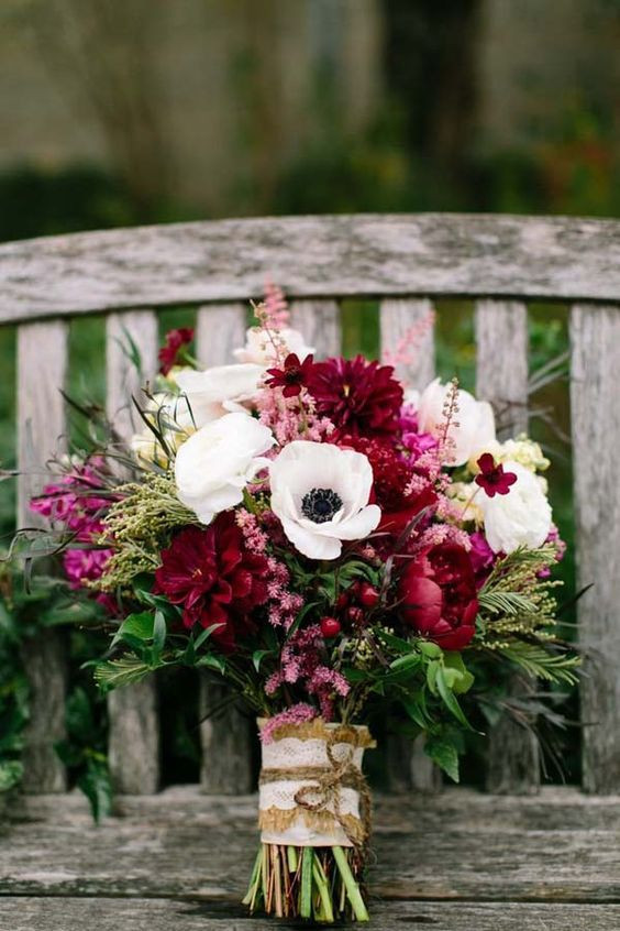 Fall Wedding Flower Arrangements
 Bridal Flower Bouquet Trends for Fall Weddings