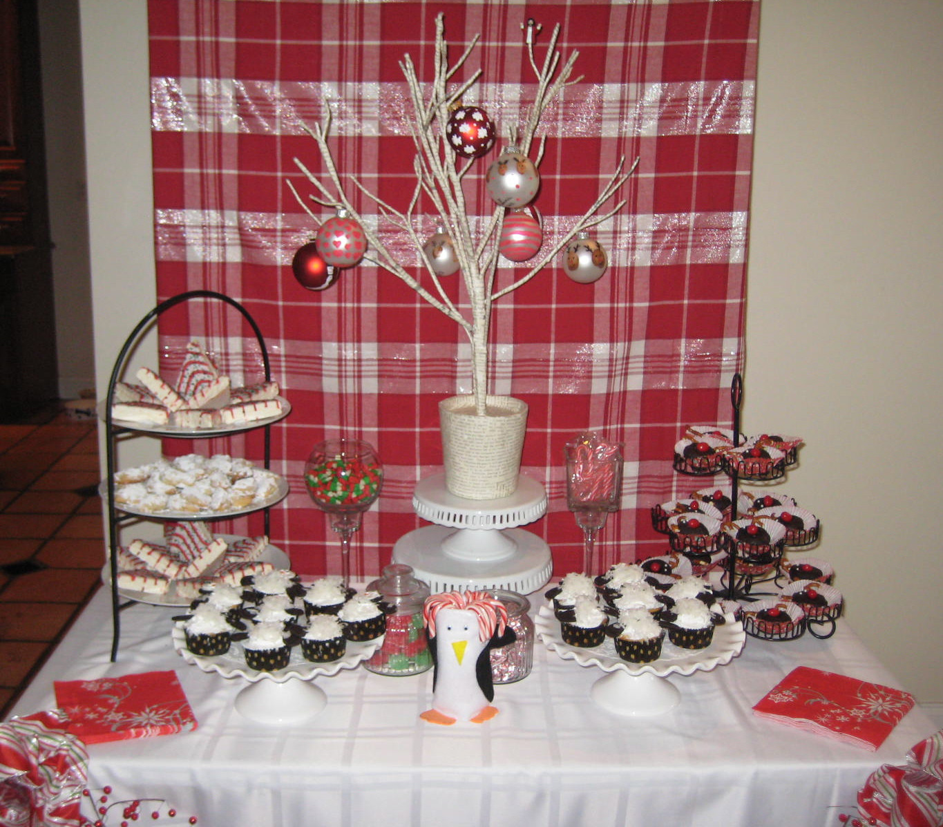 Family Holiday Party Ideas
 Creative Party Ideas by Cheryl Christmas Pajama Party