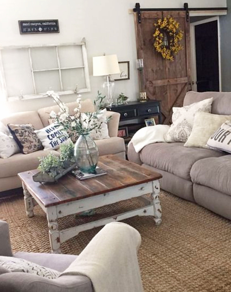 Farmhouse Living Room
 Farmhouse Living Rooms • Modern Farmhouse Living Room