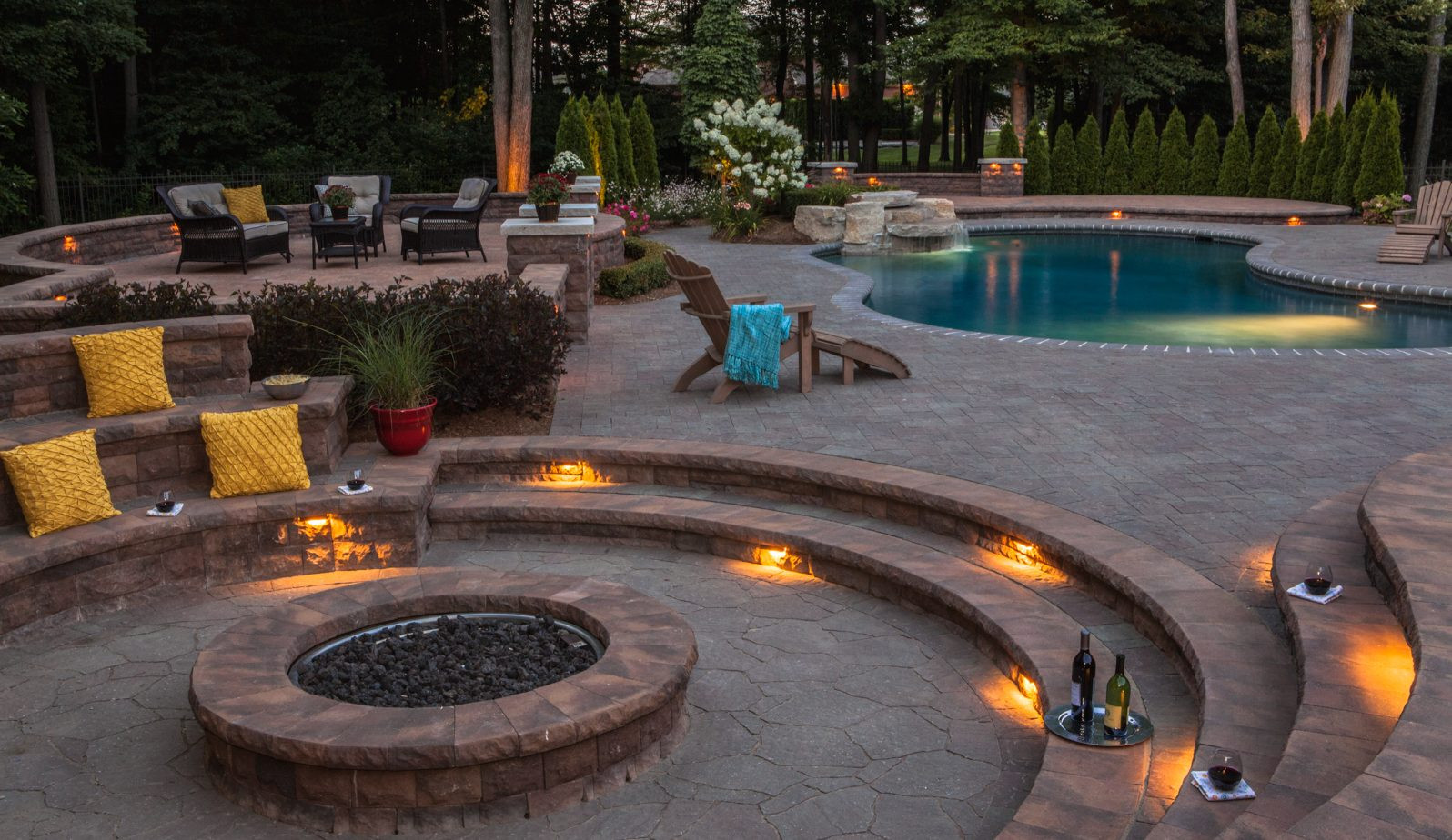 Fire Pit On Patio
 Turn Up the Heat with These Cozy Fire Pit Patio Design