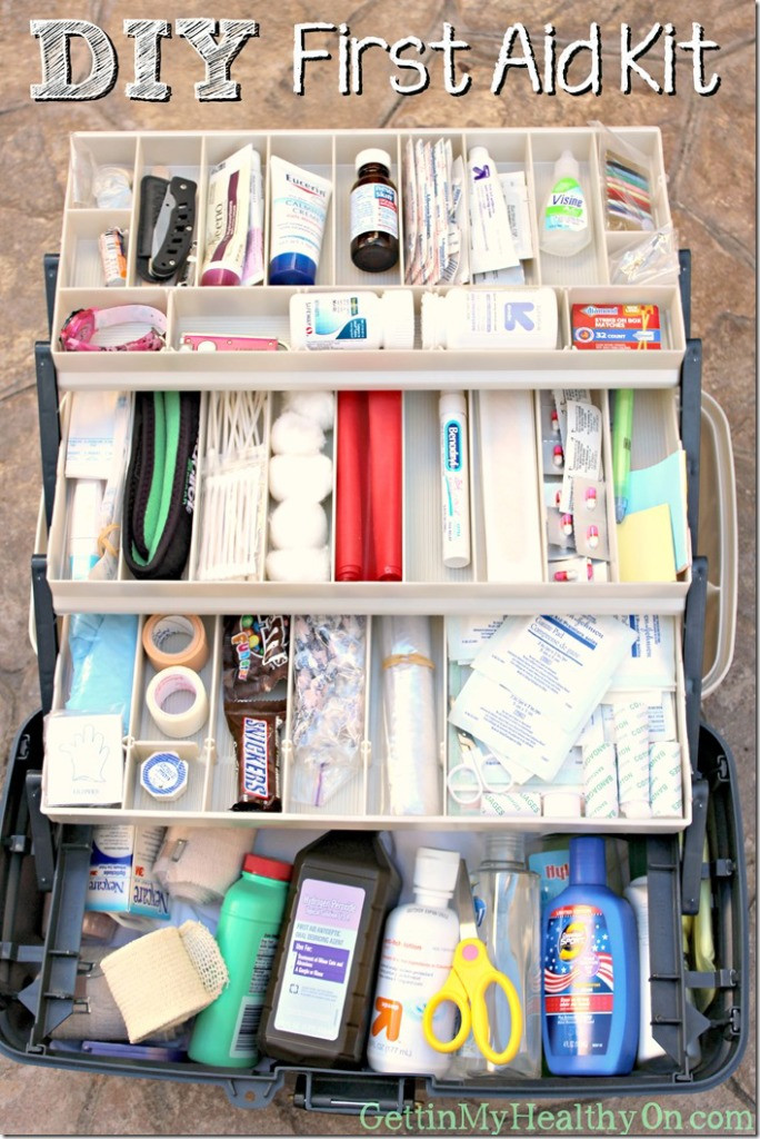 First Aid Kit DIY
 DIY First Aid Kit