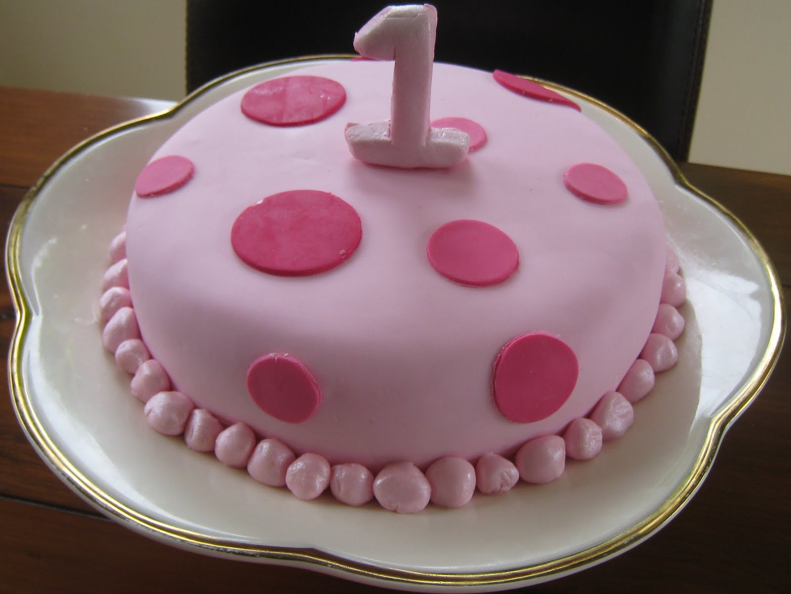 First Birthday Cake Recipes
 Birthday Cakes Idea How To Make 1st Birthday Cakes For