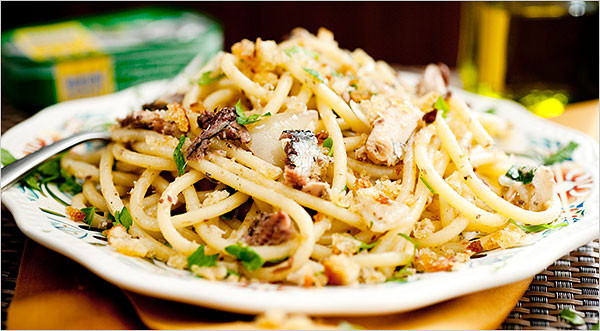 Fish And Pasta Recipes
 Pasta with Smoked Fish and Basil Pesto