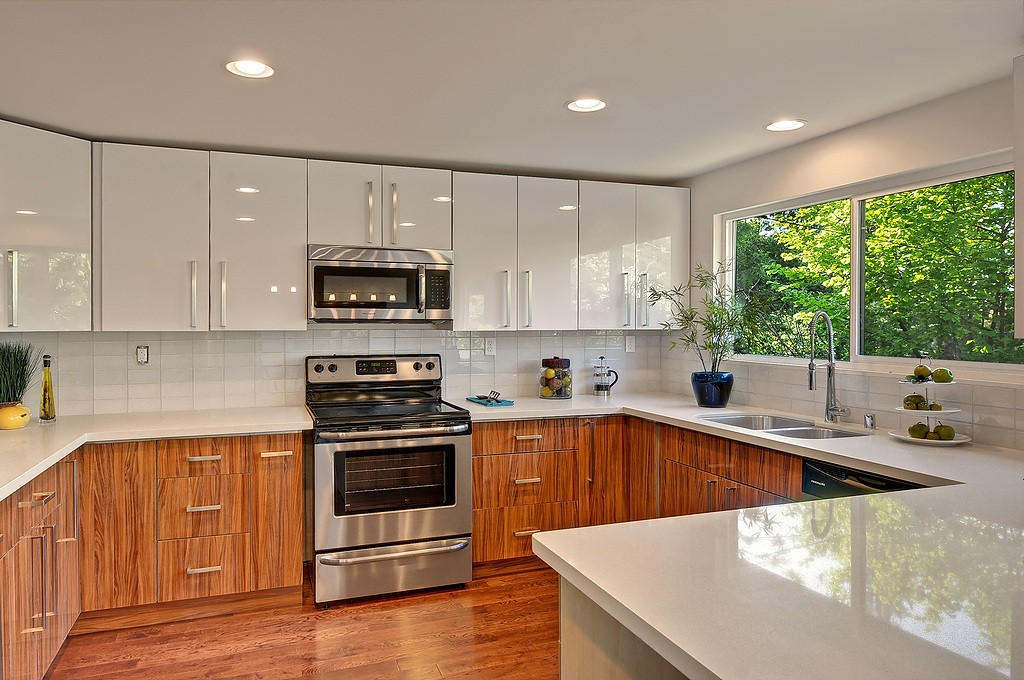 Flat Panel Kitchen Cabinets White
 Acrylic White Flat Panel Pius Kitchen & BathPius Kitchen