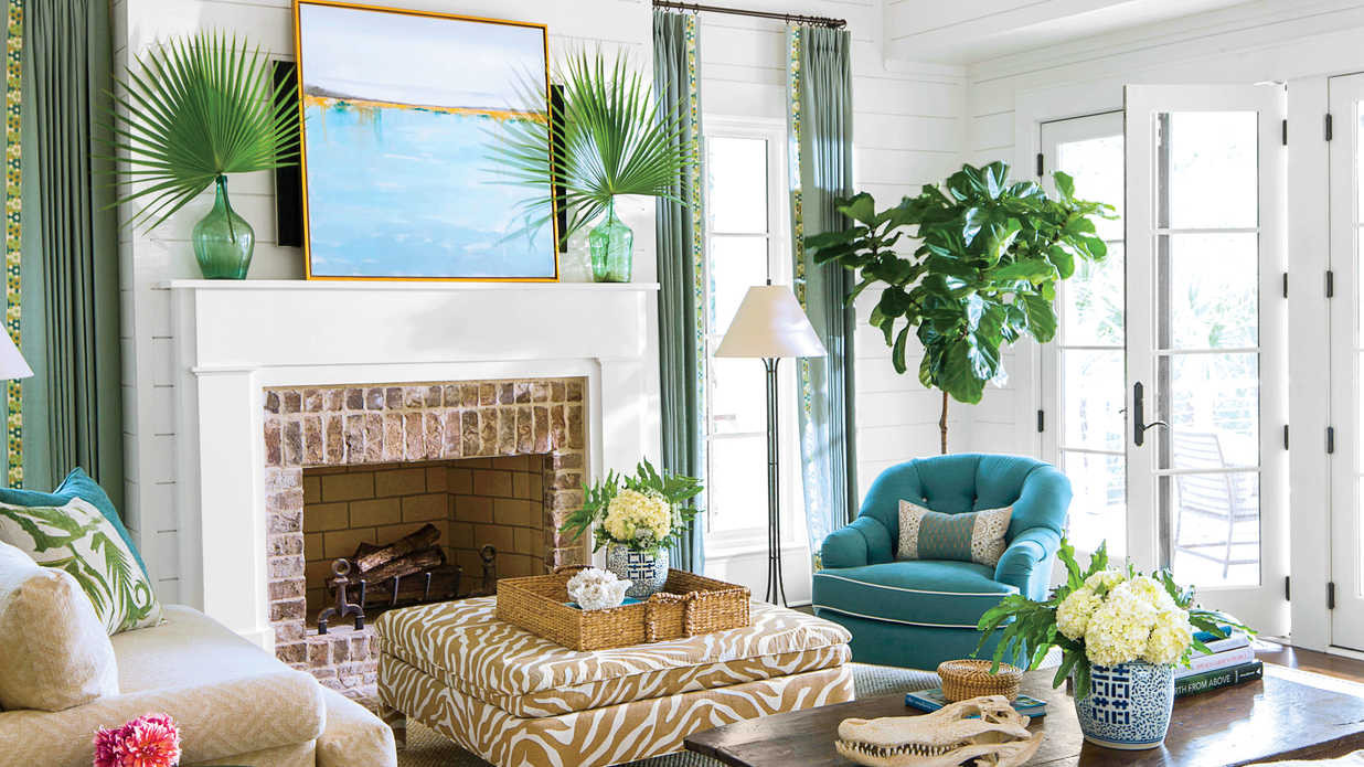 Florida Living Room Decorating Ideas
 Beach Living Room Decorating Ideas Southern Living