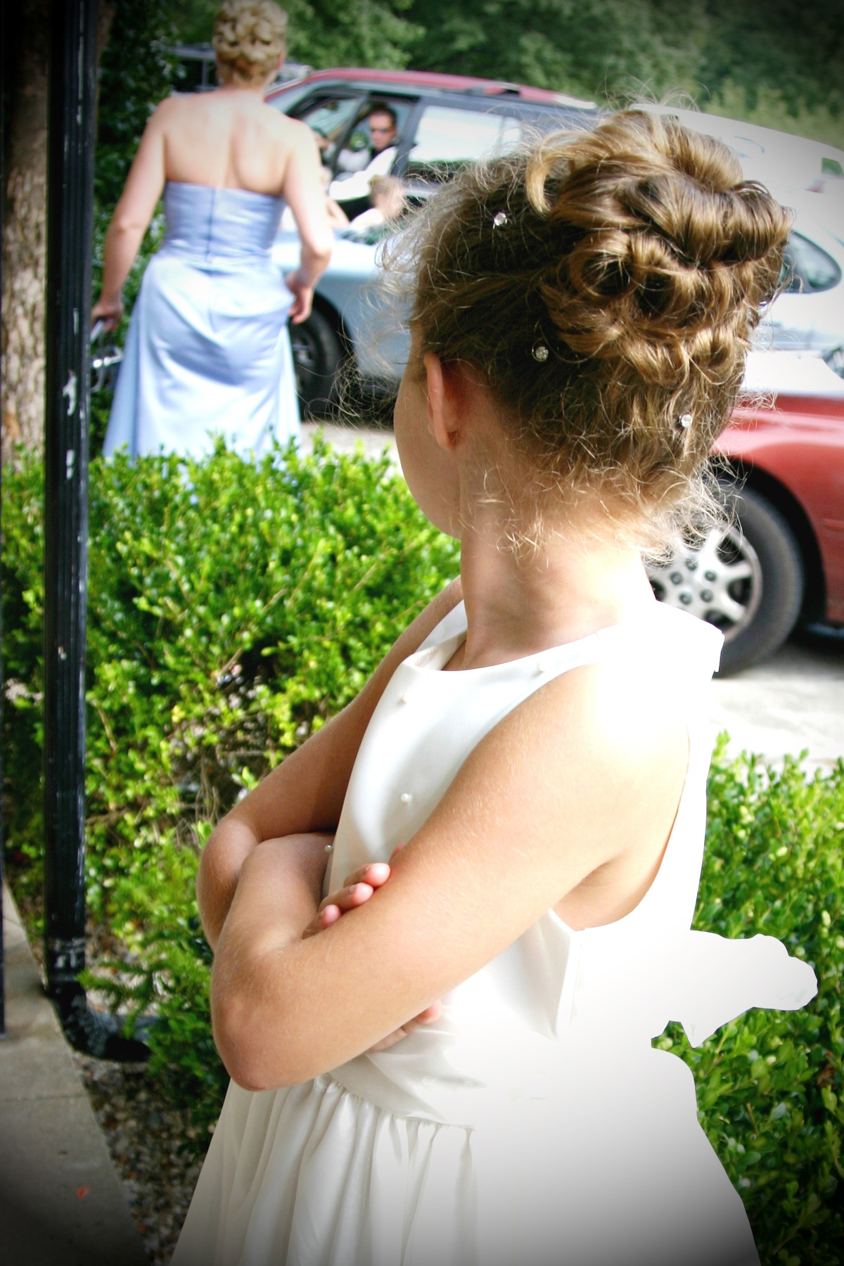 Flower Girl Updo Hairstyles
 Extremely Lovable and Cute Flower Girl Hairstyles for