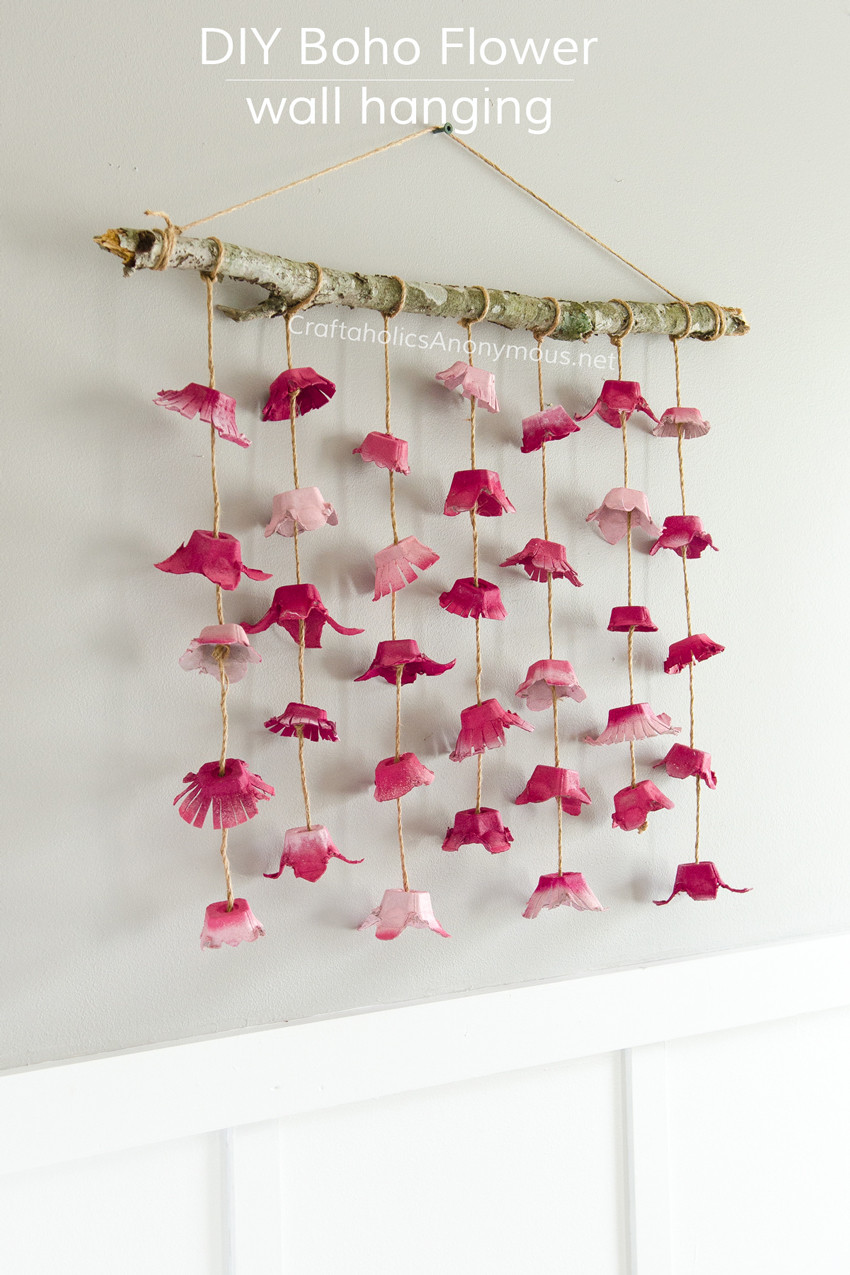 Flower Wall Decor DIY
 Craftaholics Anonymous